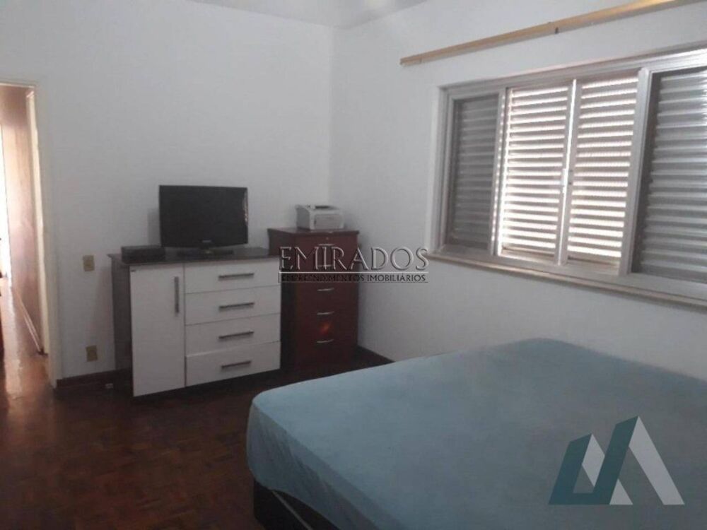 Casa à venda com 2 quartos, 300m² - Foto 10