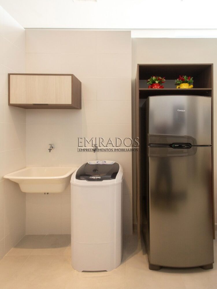 Apartamento à venda com 2 quartos, 42m² - Foto 4
