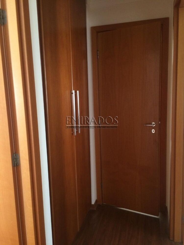 Apartamento, 3 quartos, 134 m² - Foto 2