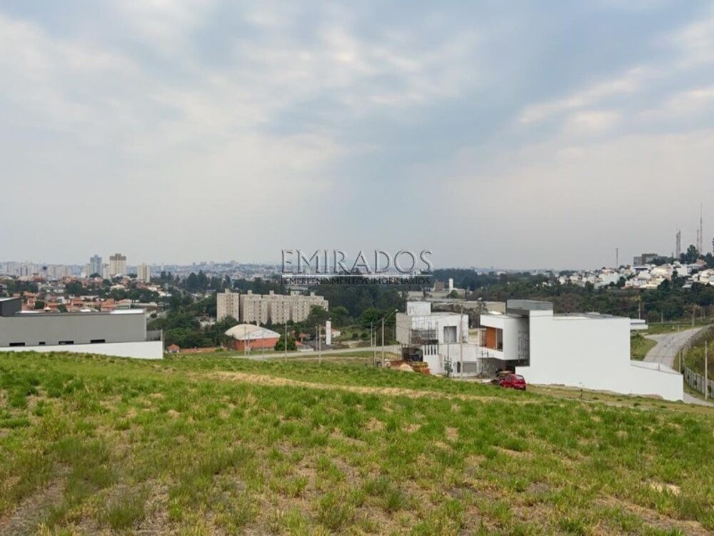 Terreno à venda, 360m² - Foto 1