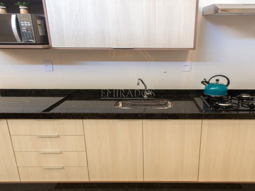 Apartamento à venda com 2 quartos, 44m² - Foto 2
