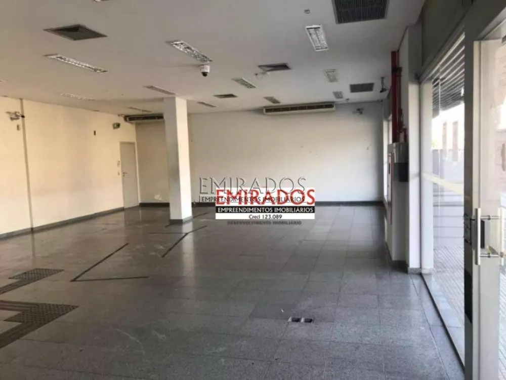 Loja-Salão para alugar, 1200m² - Foto 2