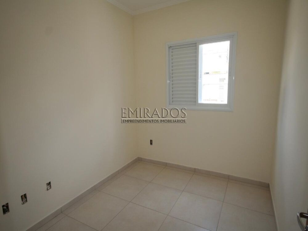 Apartamento à venda com 2 quartos, 70m² - Foto 6