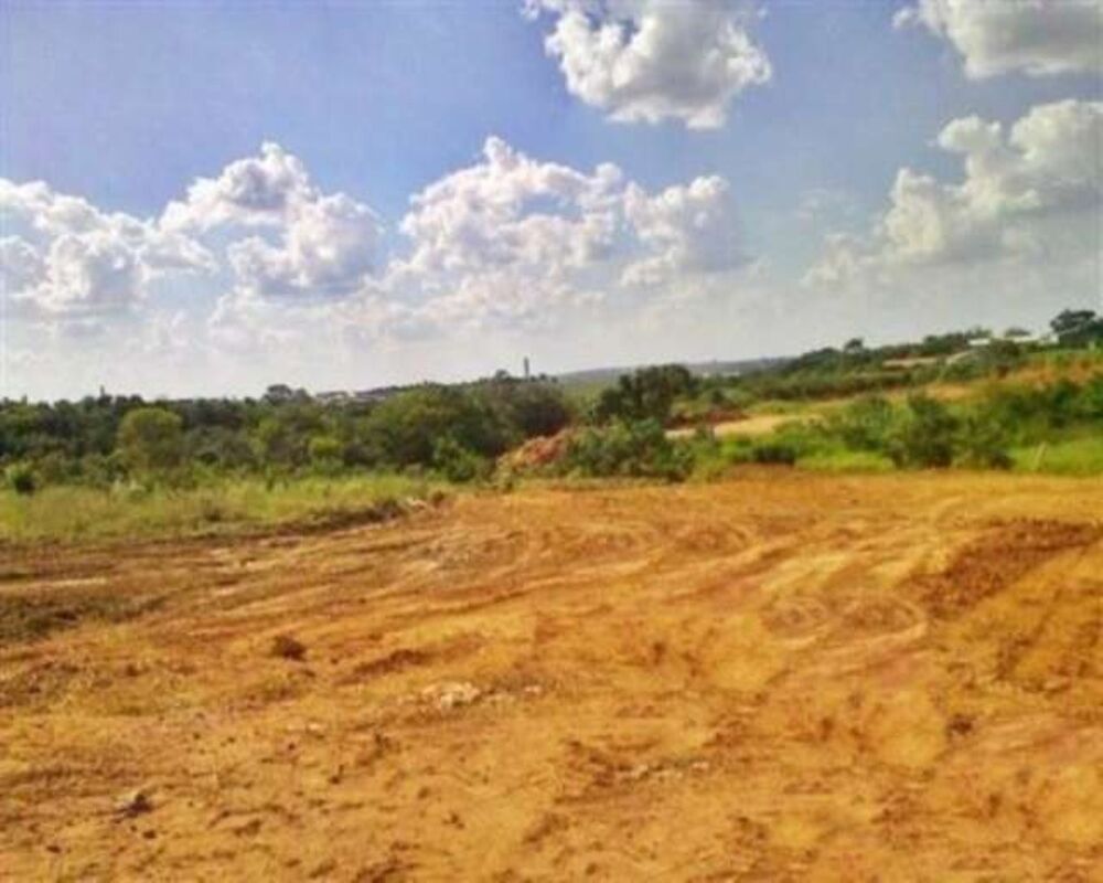 Terreno, 1100 m² - Foto 1