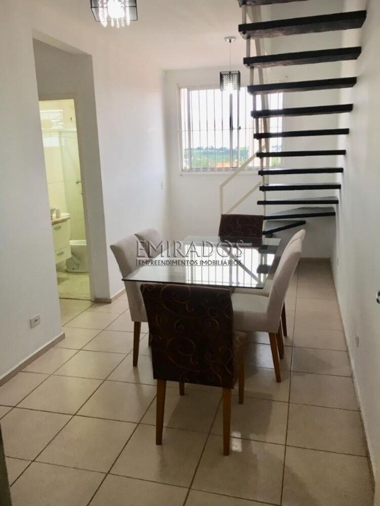 Apartamento à venda com 3 quartos, 98m² - Foto 2