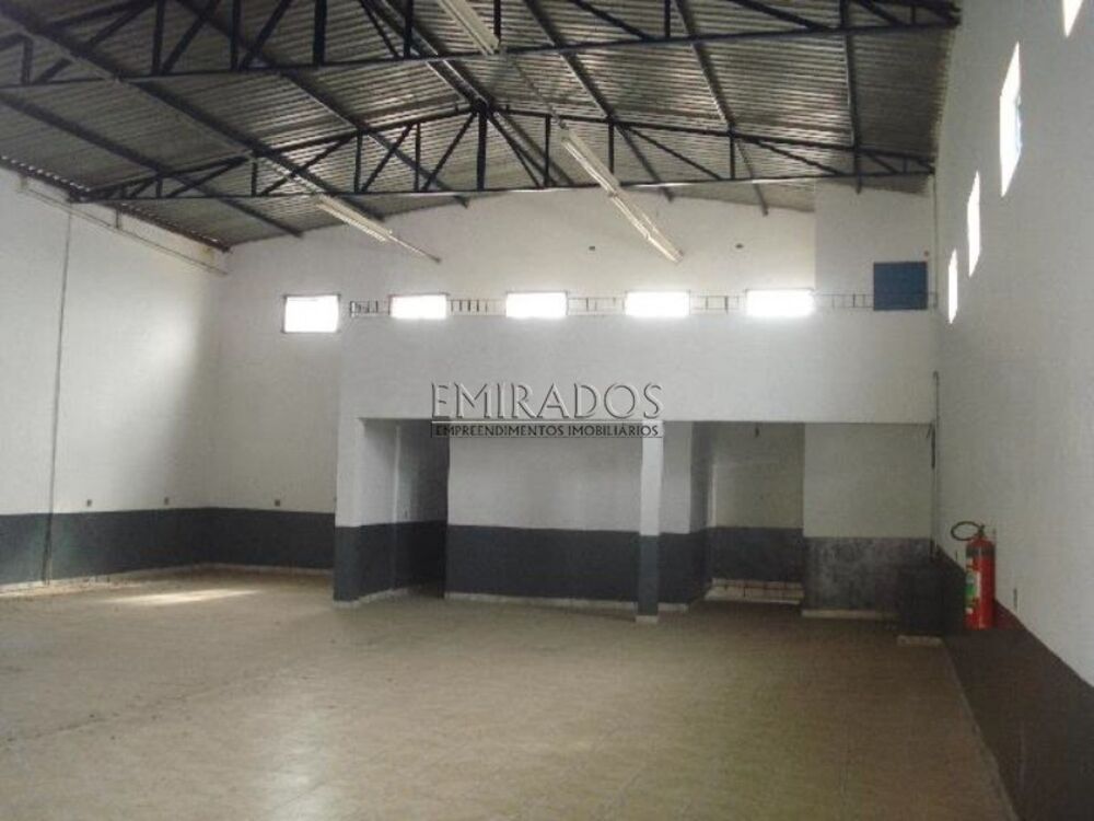 Depósito-Galpão, 380 m² - Foto 1