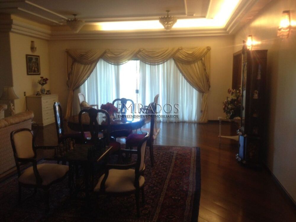 Casa à venda e aluguel com 6 quartos - Foto 2