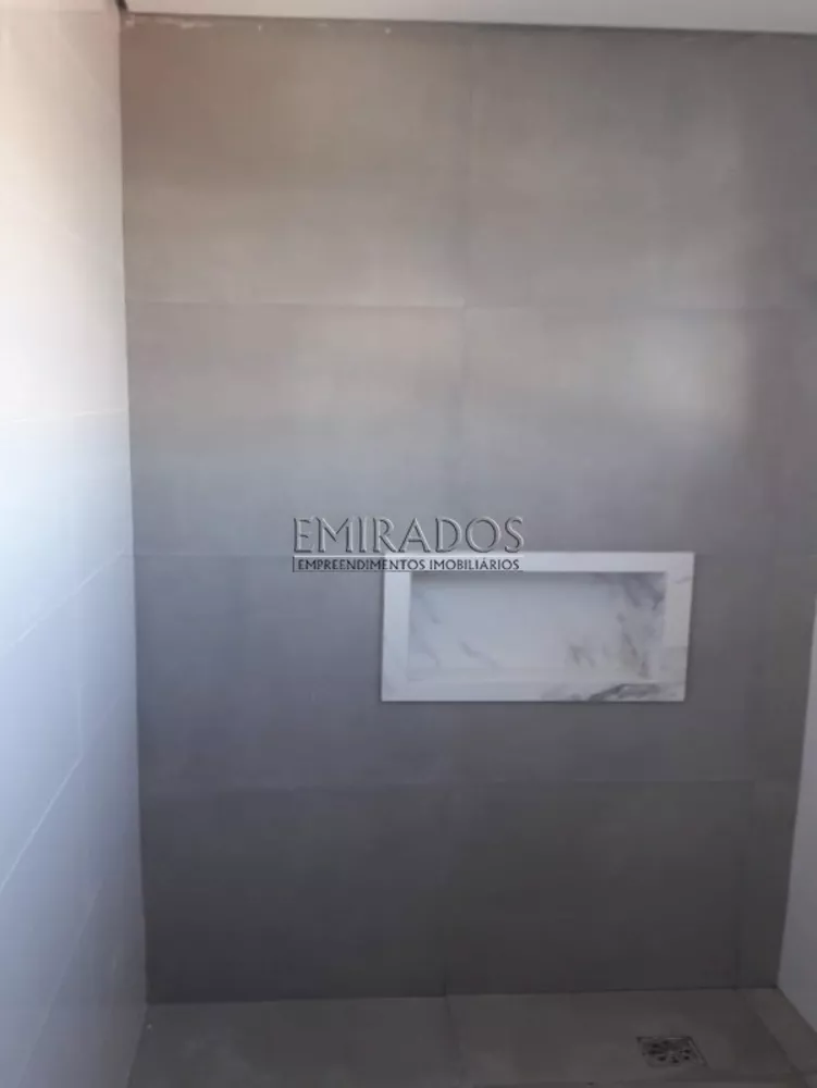 Apartamento à venda com 2 quartos, 66m² - Foto 5