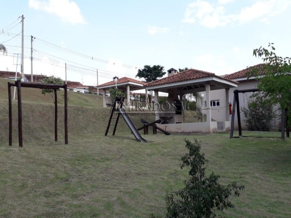 Casa à venda com 2 quartos, 90m² - Foto 9
