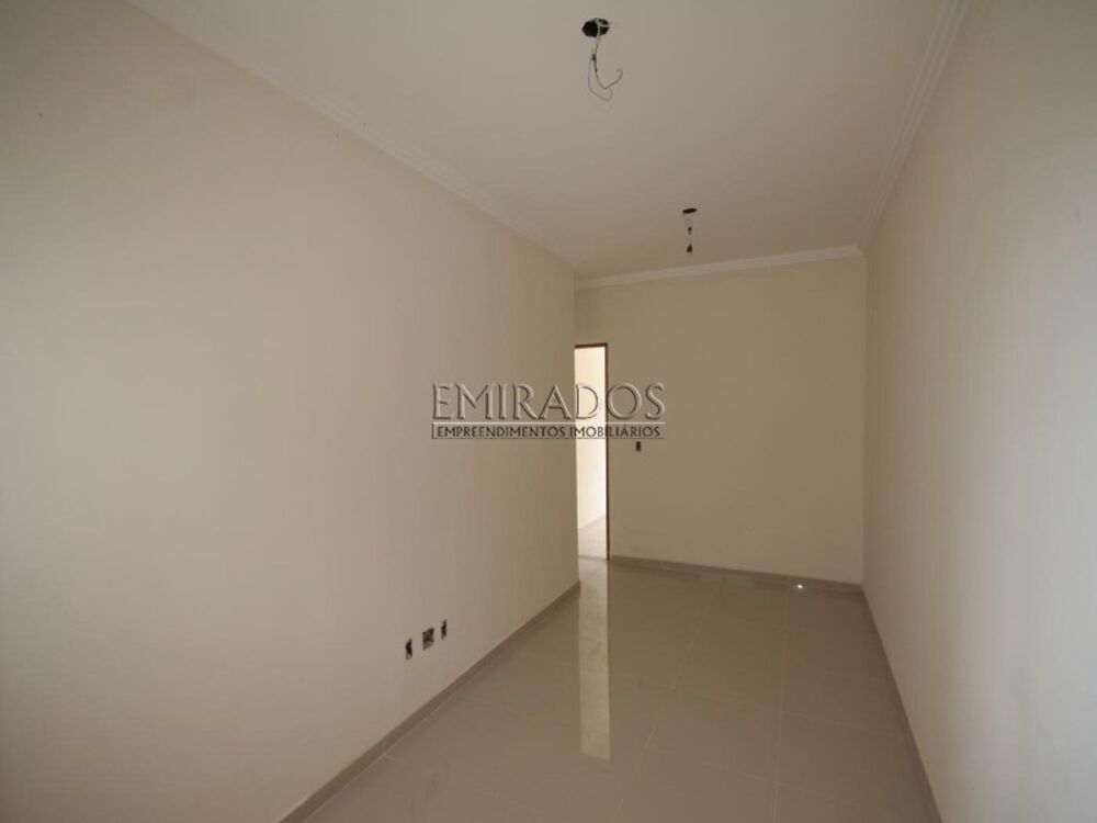 Apartamento à venda com 2 quartos, 56m² - Foto 3