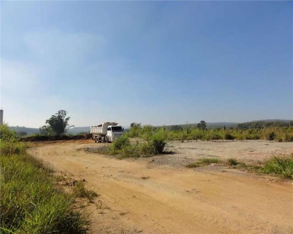 Terreno, 4 hectares - Foto 1