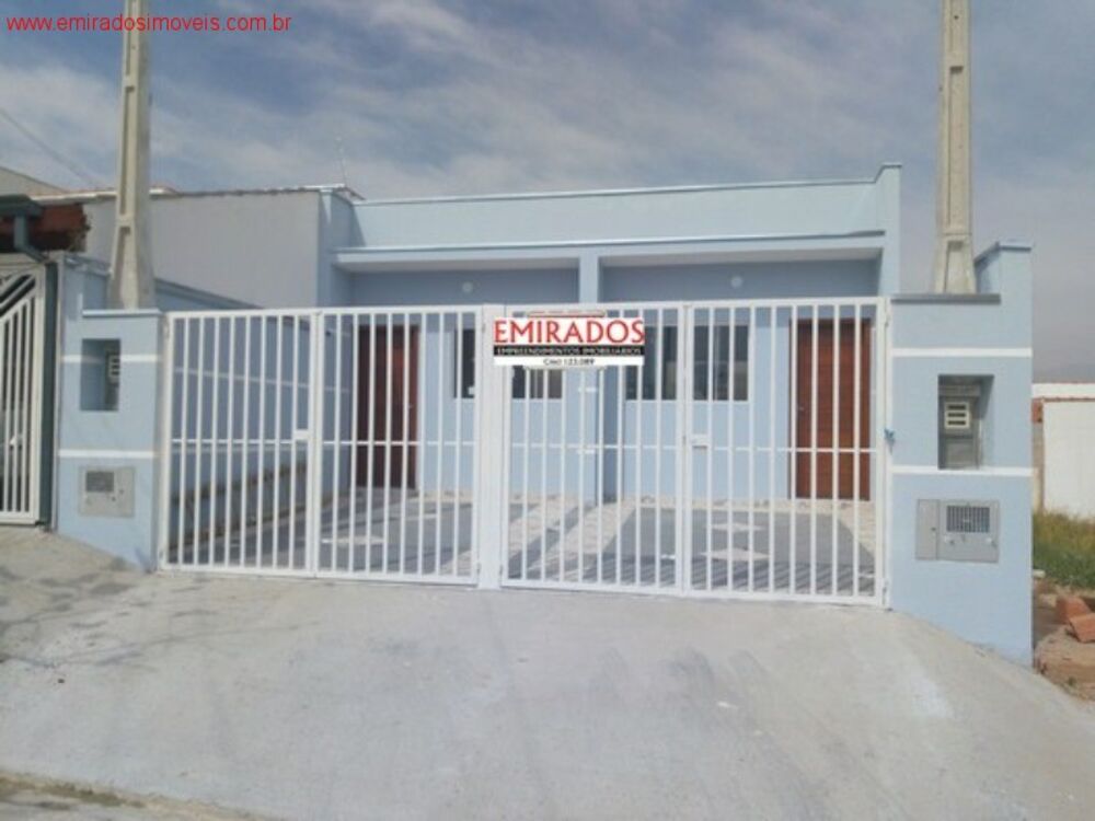 Casa à venda com 2 quartos - Foto 1