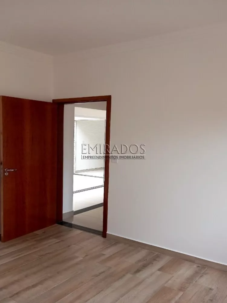 Casa à venda com 3 quartos, 115m² - Foto 8