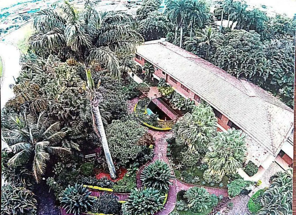 Casa, 6 quartos, 840 m² - Foto 2