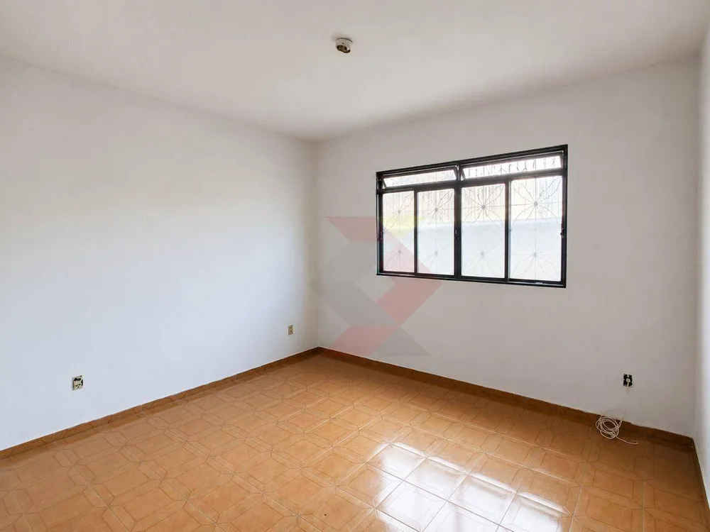 Casa, 3 quartos, 250 m² - Foto 6