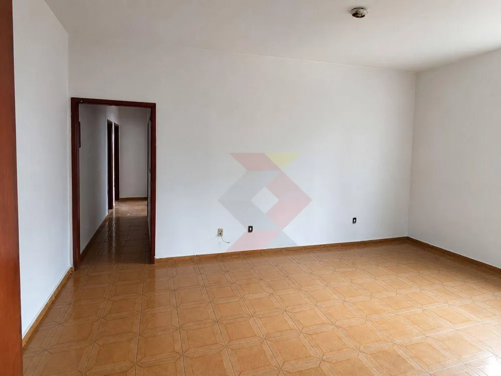 Casa, 3 quartos, 250 m² - Foto 7