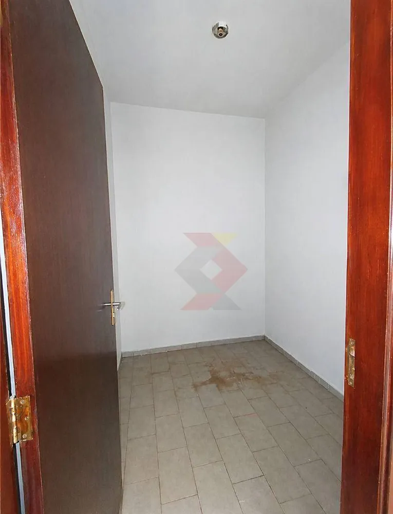 Casa, 3 quartos, 250 m² - Foto 1