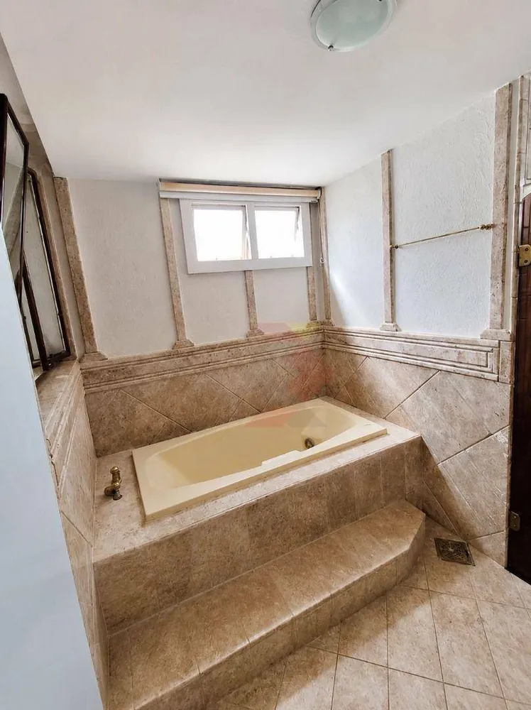 Apartamento, 3 quartos, 215 m² - Foto 11