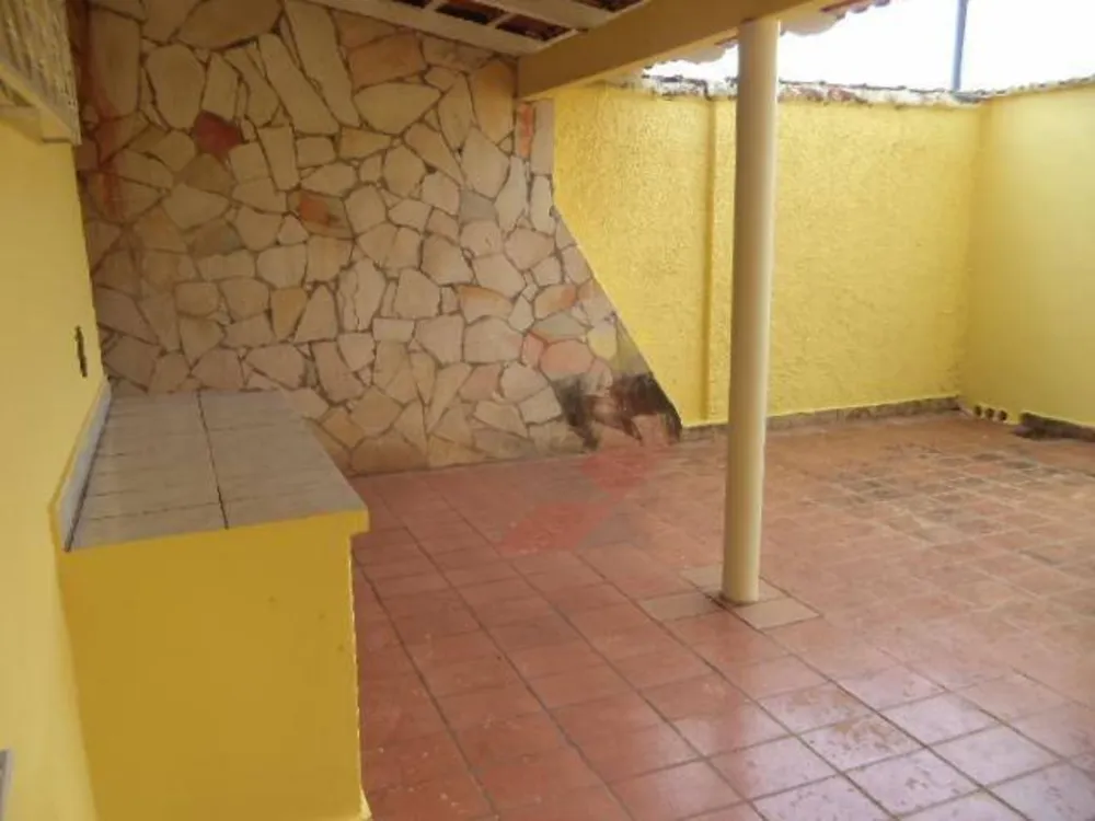 Sobrado, 3 quartos, 290 m² - Foto 1