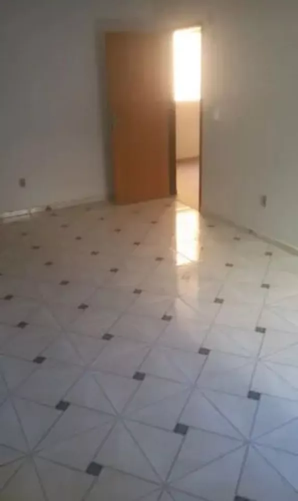 Apartamento para alugar com 3 quartos - Foto 1