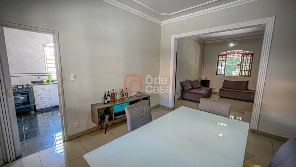 Casa à venda com 3 quartos, 267m² - Foto 13