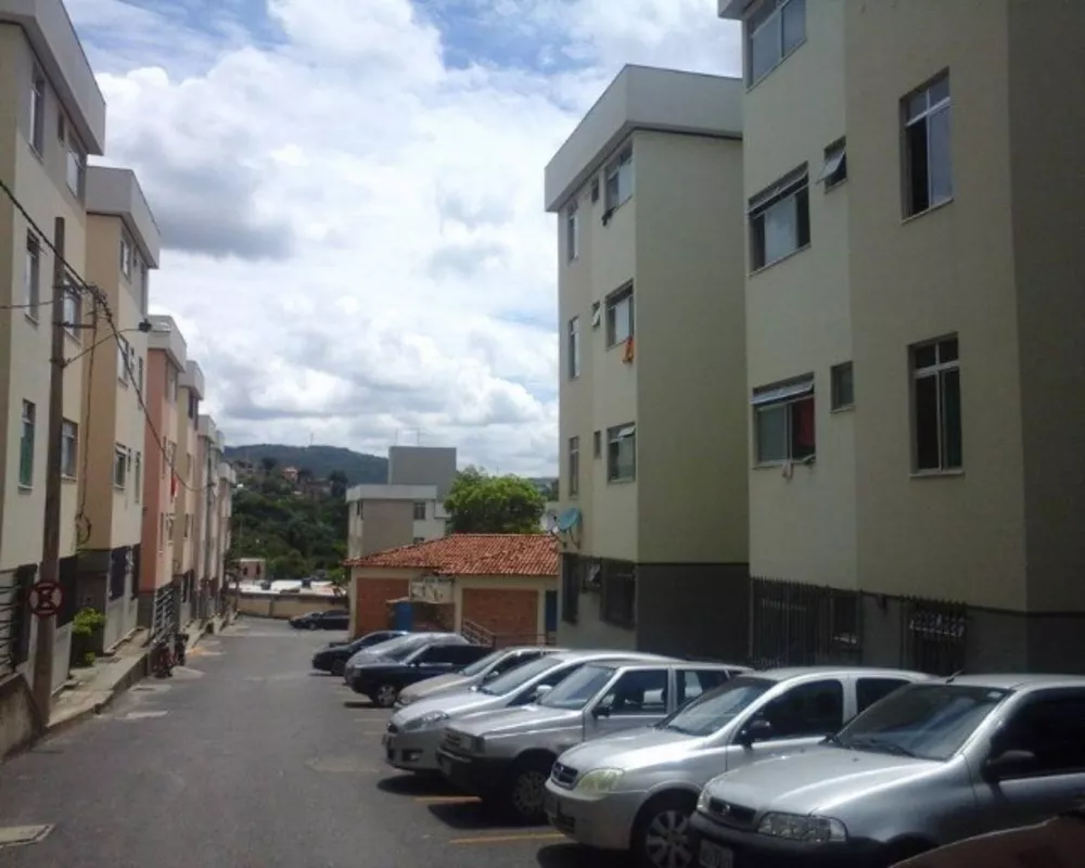 Apartamento à venda com 2 quartos, 47m² - Foto 1