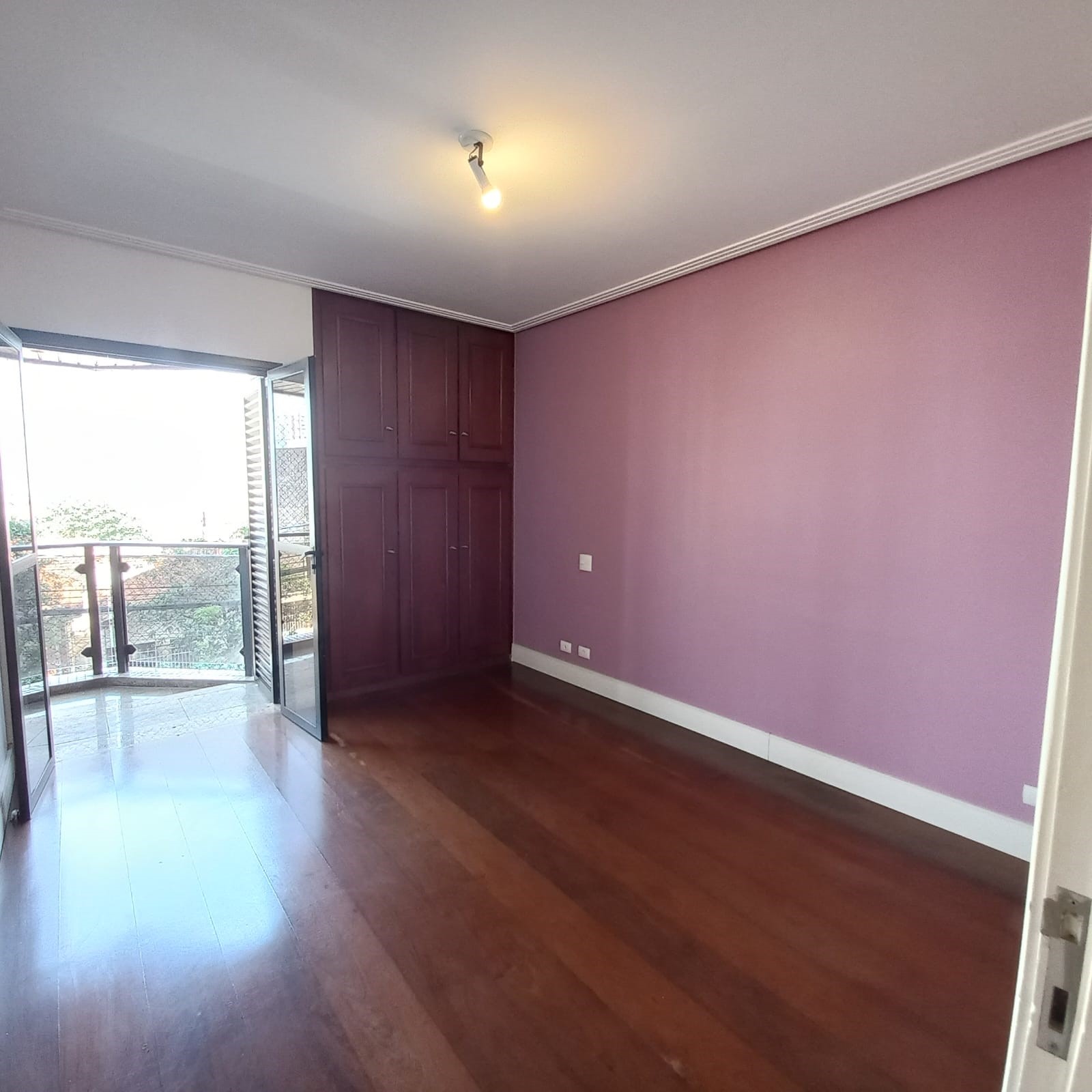 Apartamento à venda com 3 quartos, 192m² - Foto 19