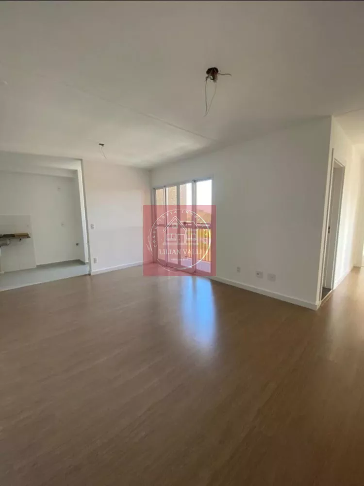 Apartamento à venda com 3 quartos, 82m² - Foto 2