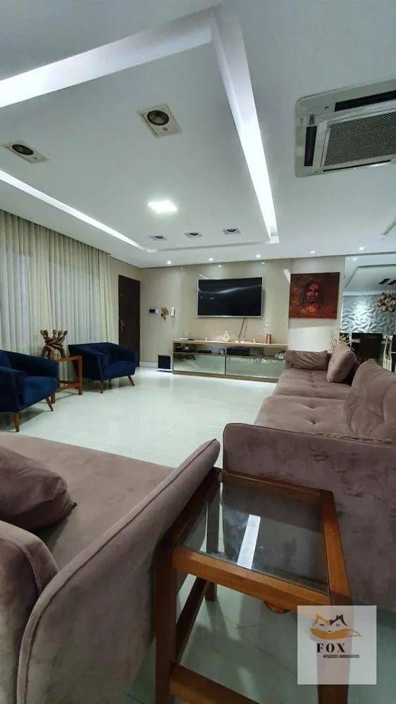 Sobrado, 4 quartos, 279 m² - Foto 2