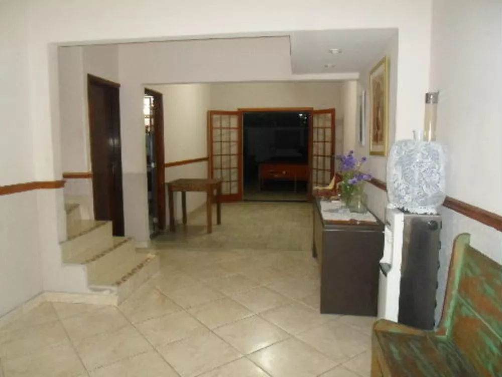 Casa, 4 quartos, 310 m² - Foto 1