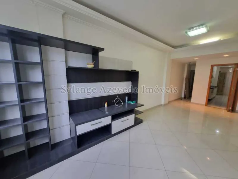 Apartamento, 3 quartos, 140 m² - Foto 2