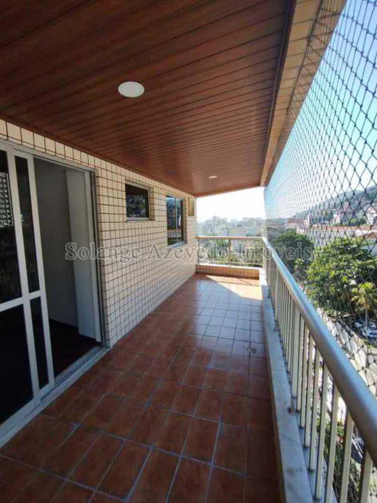 Cobertura, 3 quartos, 200 m² - Foto 1