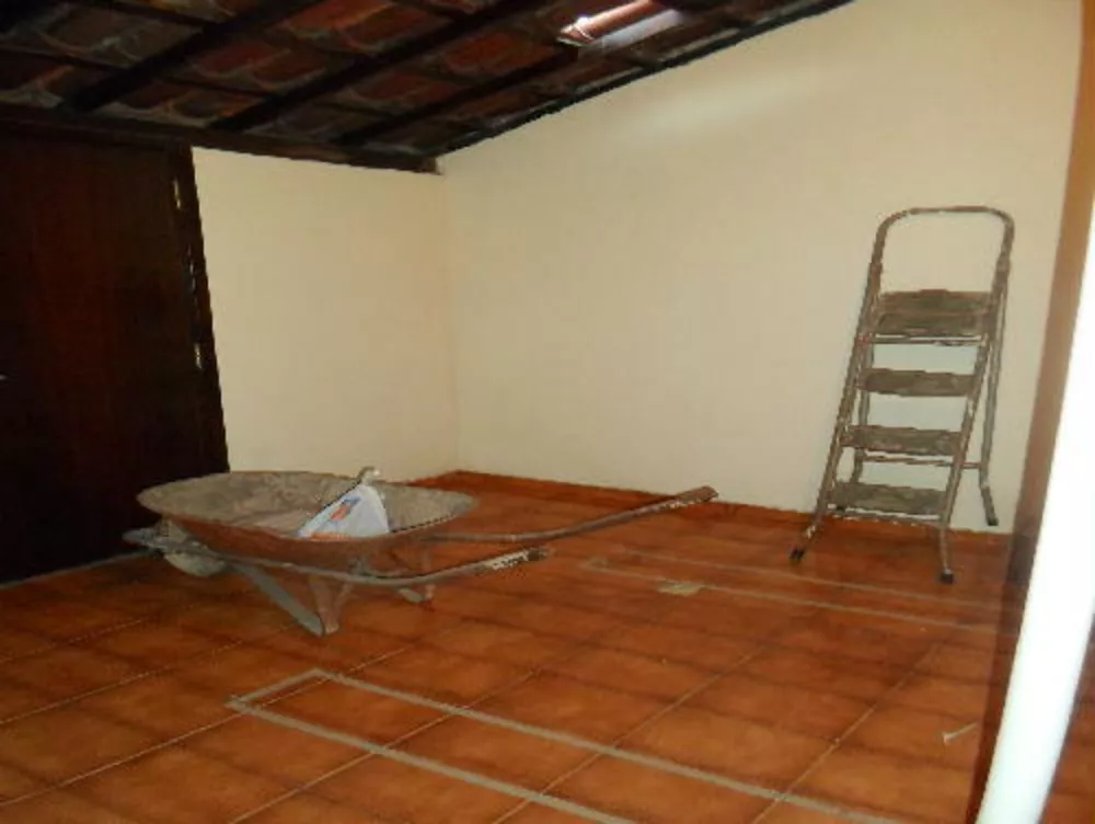 Casa, 4 quartos, 210 m² - Foto 11