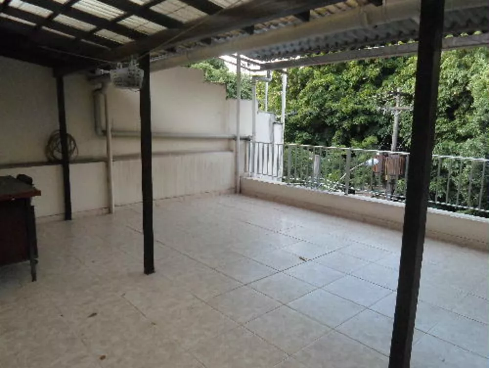 Casa, 4 quartos, 210 m² - Foto 24