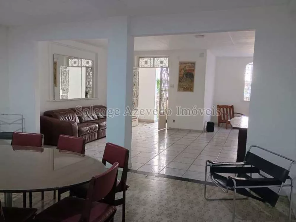 Casa, 4 quartos, 270 m² - Foto 2