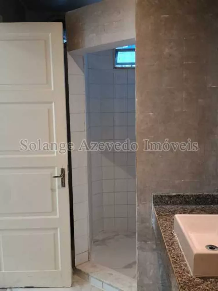 Casa, 4 quartos, 270 m² - Foto 28