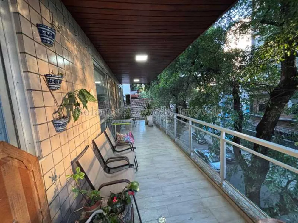Apartamento, 3 quartos, 130 m² - Foto 1