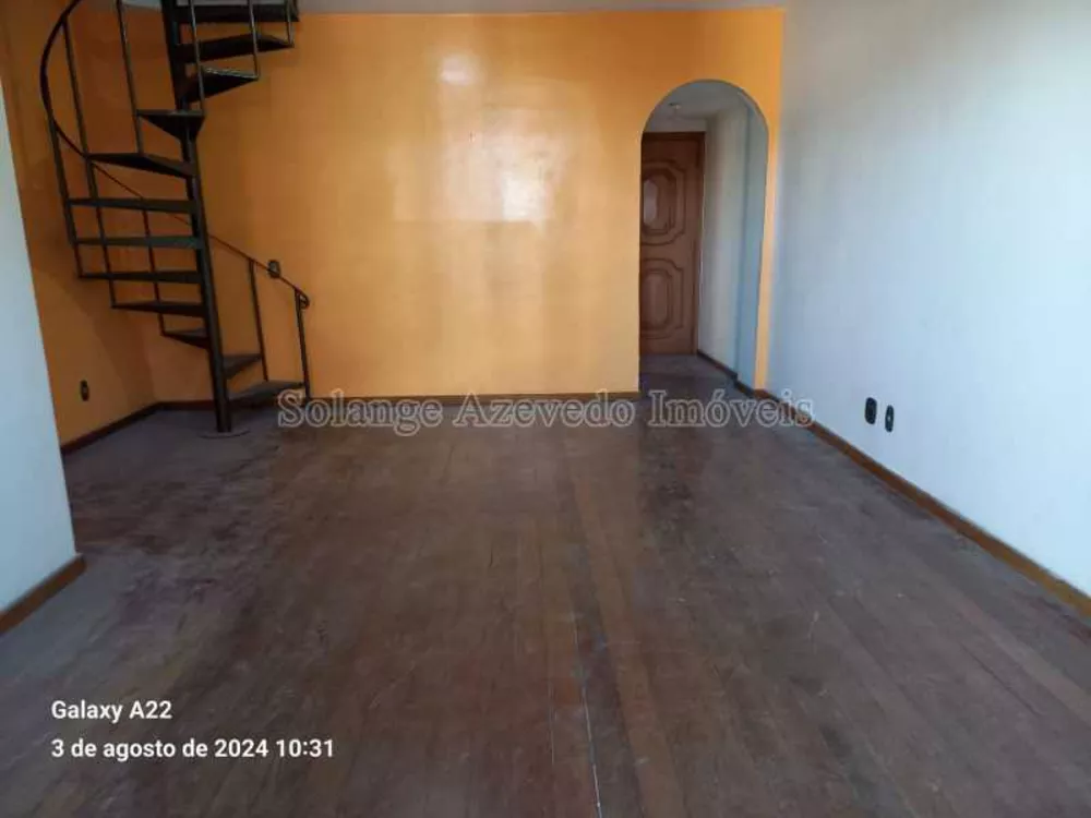 Cobertura, 3 quartos, 212 m² - Foto 2