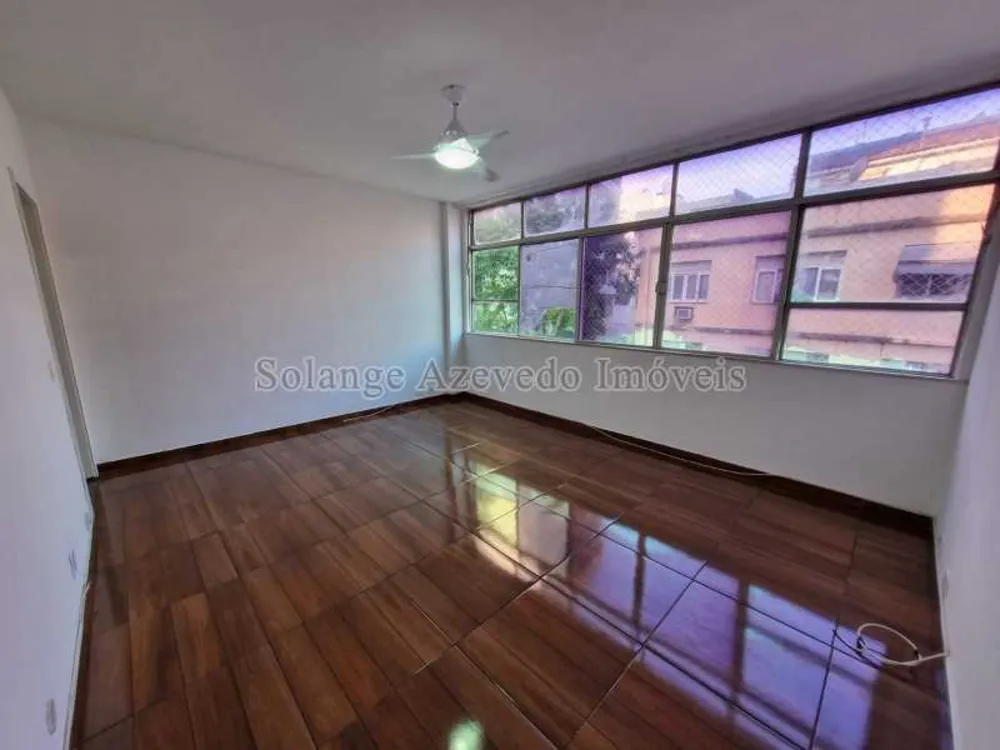 Apartamento, 3 quartos, 120 m² - Foto 2