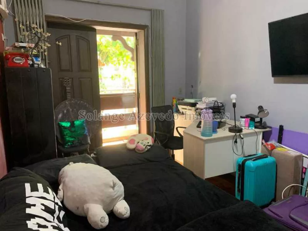 Casa, 5 quartos, 131 m² - Foto 1
