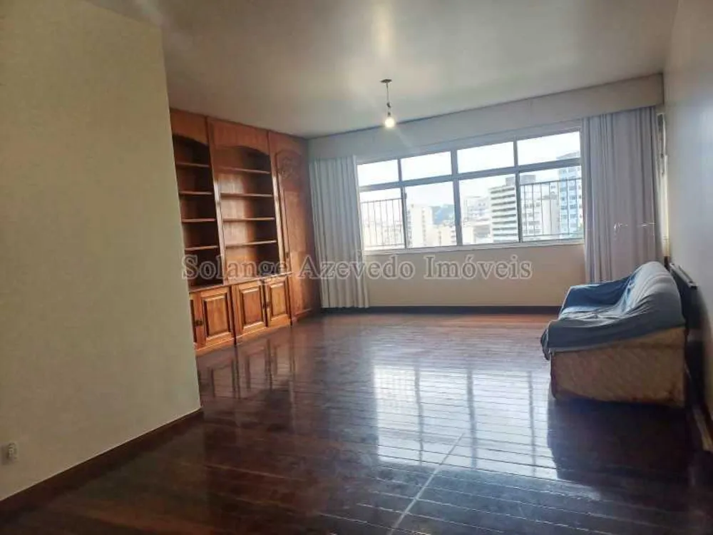 Apartamento, 3 quartos, 130 m² - Foto 1