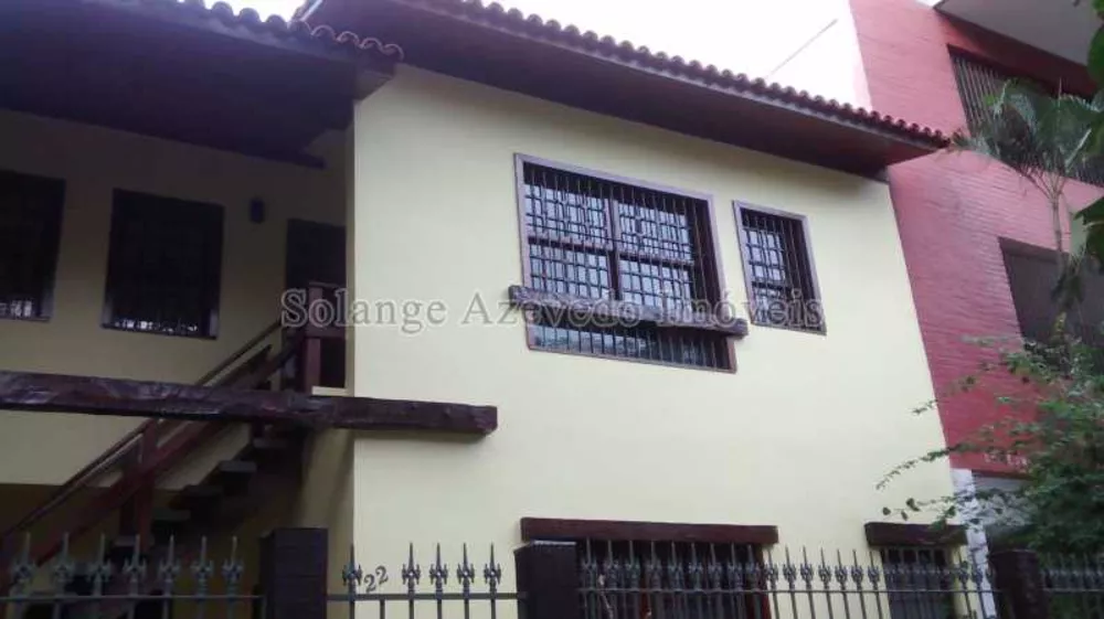 Casa, 7 quartos, 340 m² - Foto 1