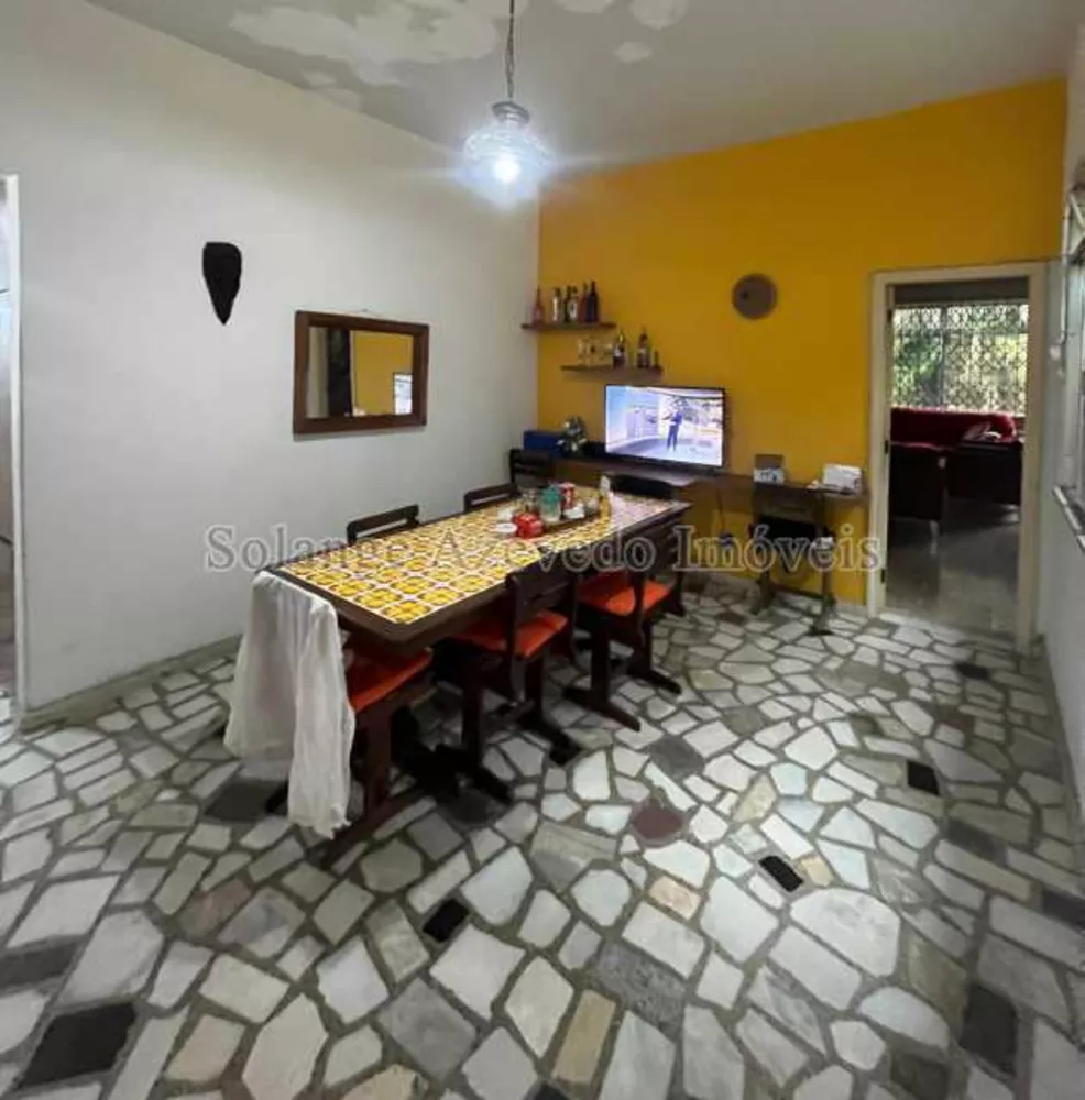 Casa, 3 quartos, 294 m² - Foto 1