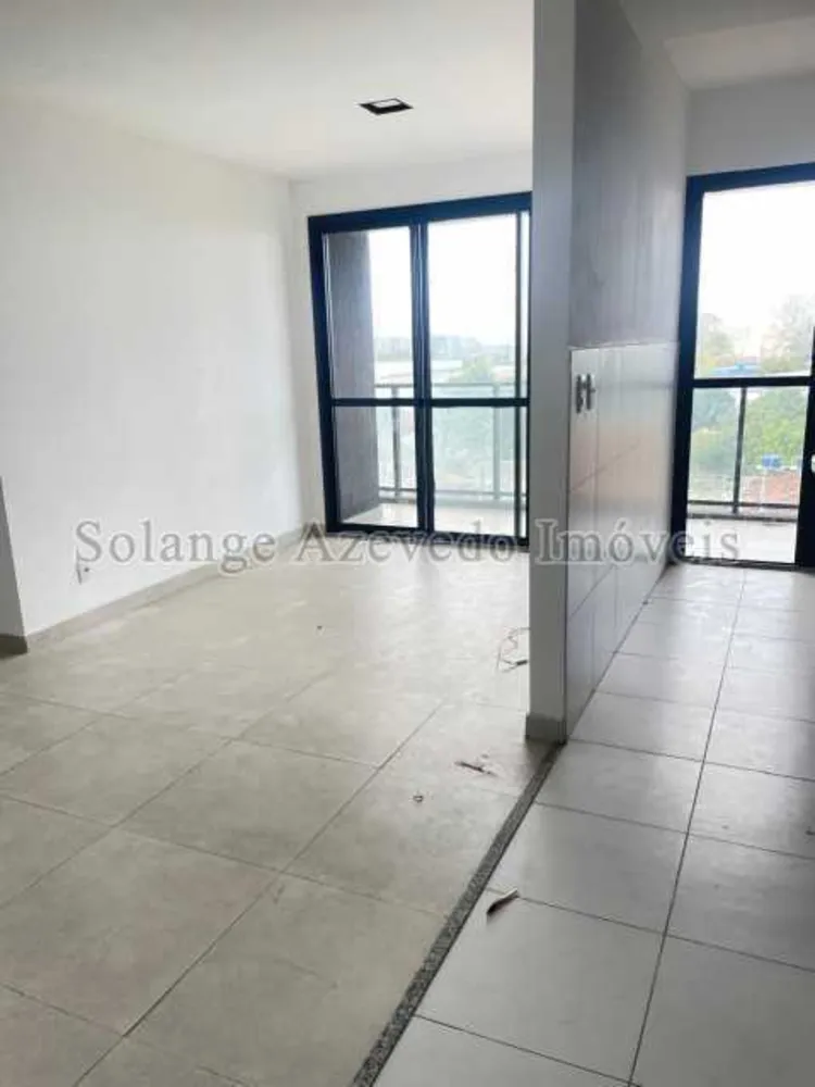 Apartamento, 2 quartos, 74 m² - Foto 2