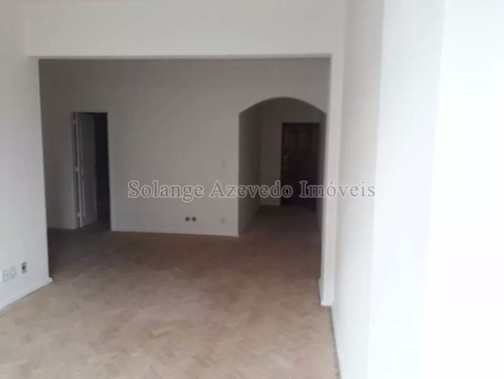 Apartamento, 3 quartos, 140 m² - Foto 1