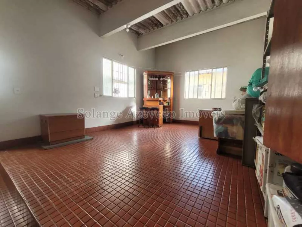 Casa, 5 quartos, 246 m² - Foto 2