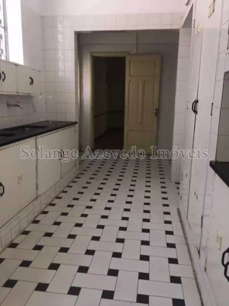 Casa, 4 quartos, 320 m² - Foto 13