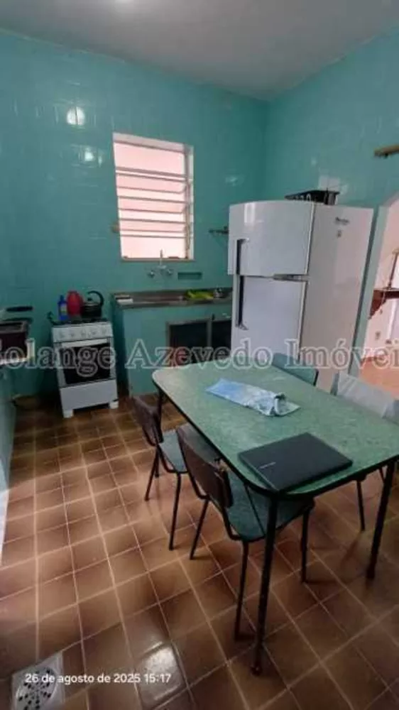 Casa, 3 quartos, 201 m² - Foto 2