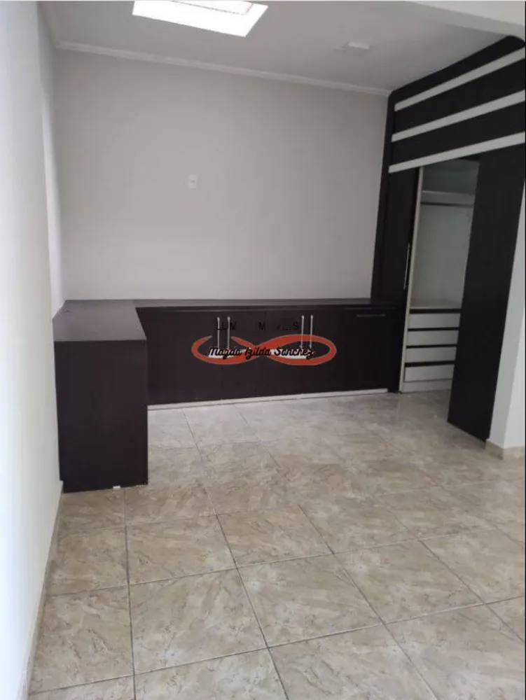 Casa, 2 quartos, 185 m² - Foto 12