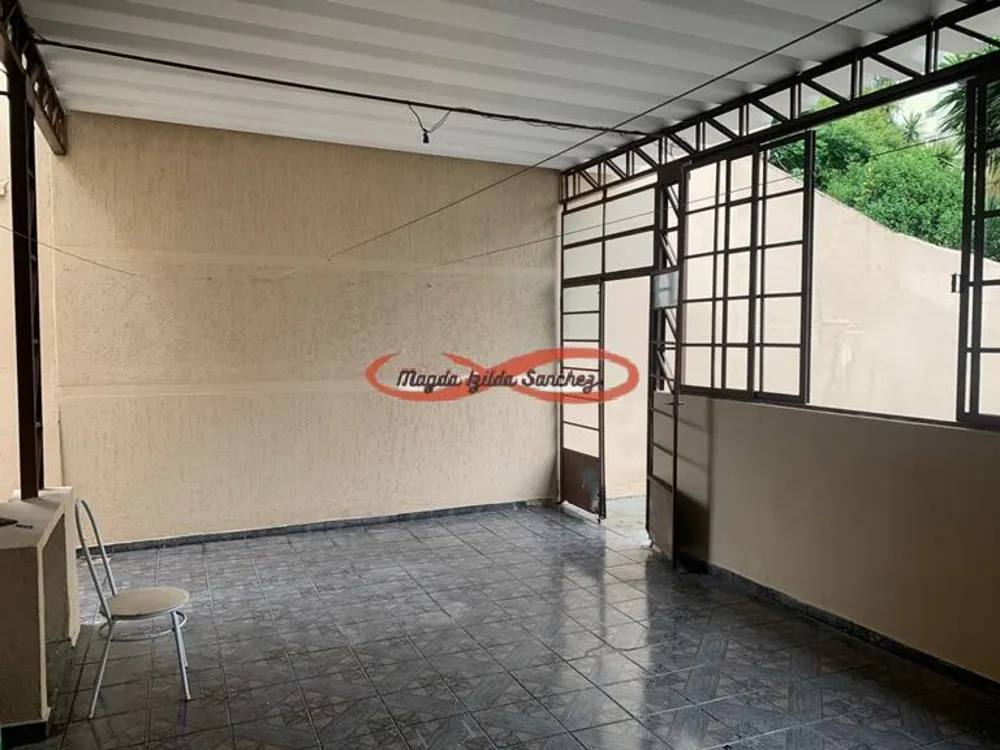 Casa, 3 quartos, 147 m² - Foto 2